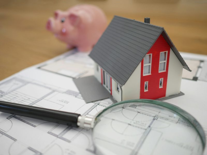 How to price your home to sell (without leaving money on the table)