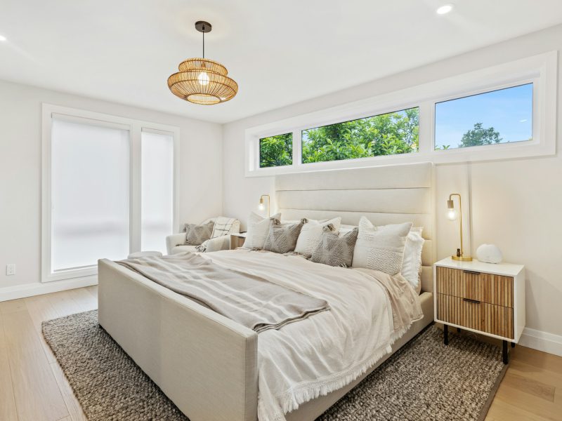 Wynwood two-bedroom with a rooftop pool — bedroom