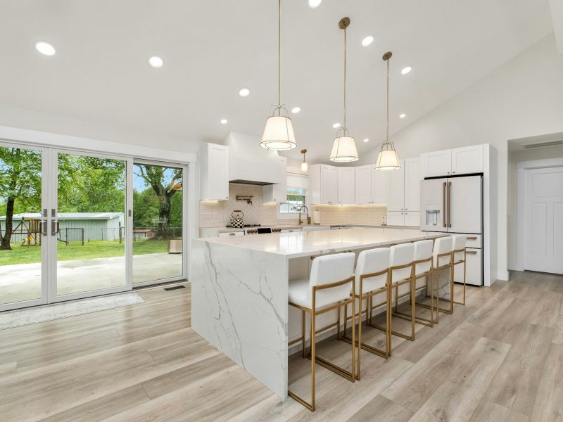 Garden townhouse on a quiet street in The Roads — kitchen
