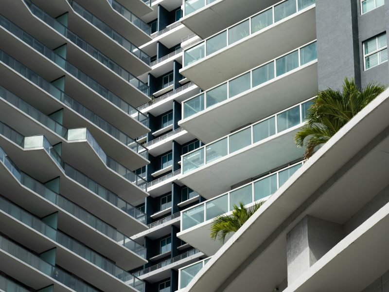 Light-filled two-bedroom near Mary Brickell Village — exterior