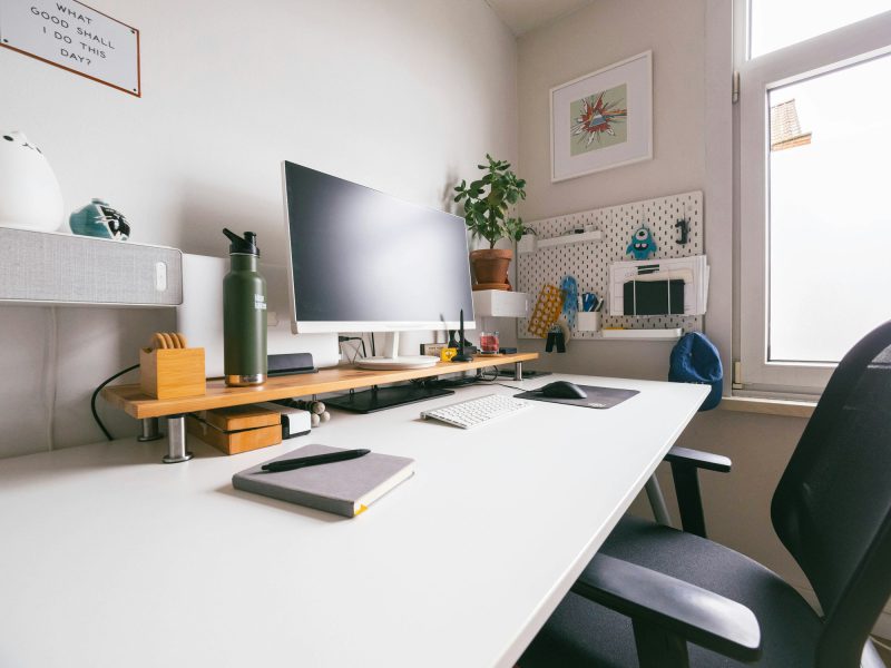 Island family home near Crandon Park — home office
