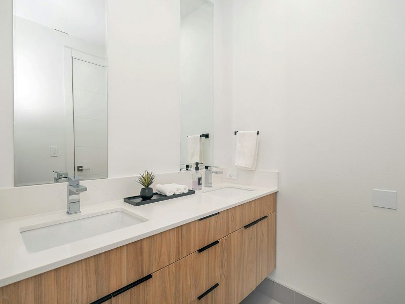 Furnished one-bedroom steps from Ocean Drive — bathroom