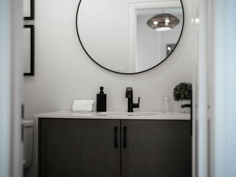 Aventura family condo near the mall and marina — bathroom