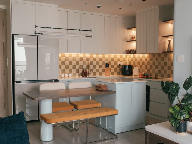 Golf-course two-bedroom on Country Club Drive — kitchen