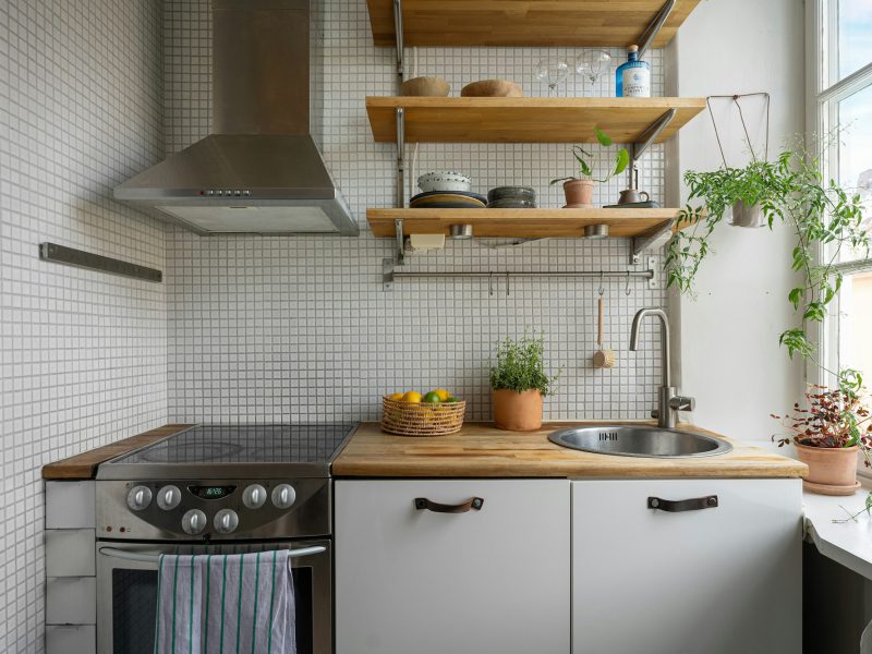 Biltmore Way two-bedroom near the Gables village center — kitchen