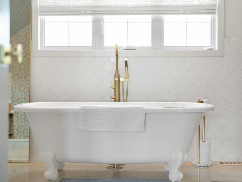 Museum Park condo with a sunrise balcony — bathroom