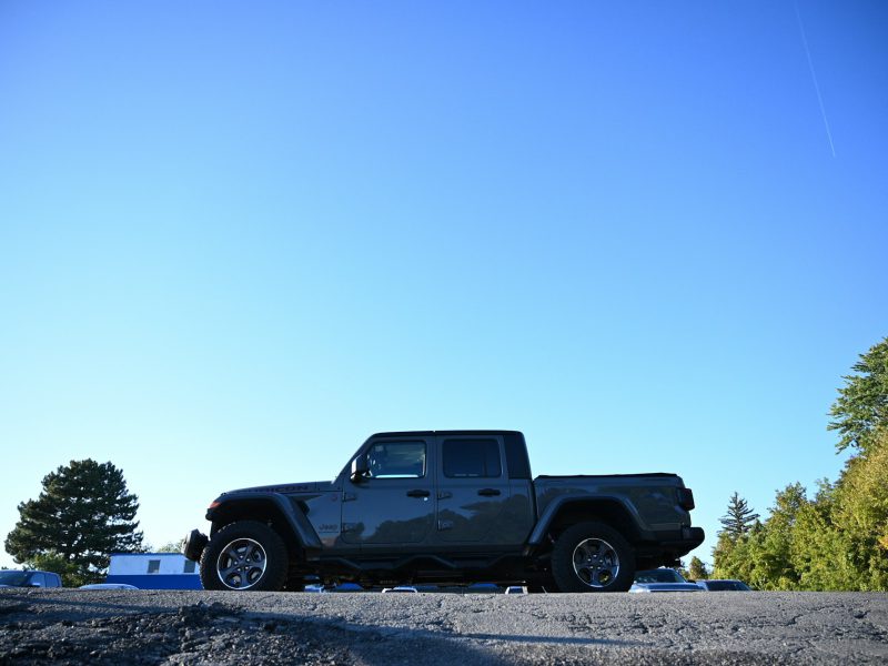 Gray Jeep Gladiator, additional view