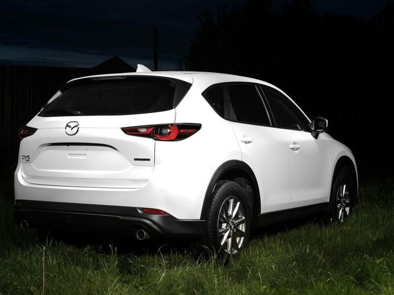 White Mazda CX-5, additional view