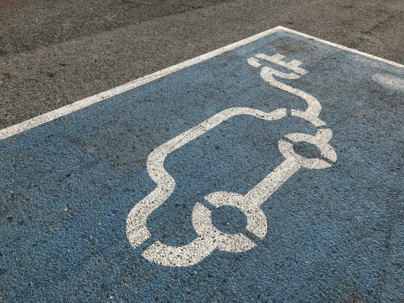 Parking zone for electric cars