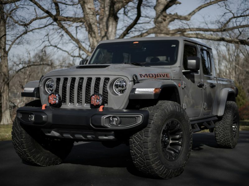 Gray Jeep Gladiator, additional view