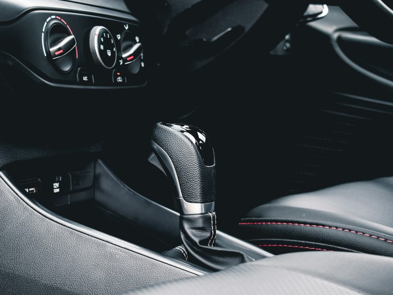 Black and gray car gear shift lever