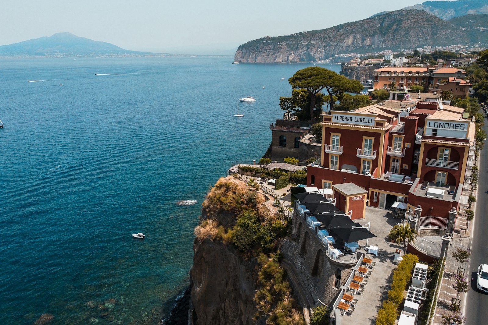 Hotel Giardini del Tufo — exterior