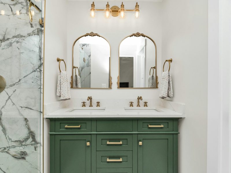 Villa dei Glicini — bathroom