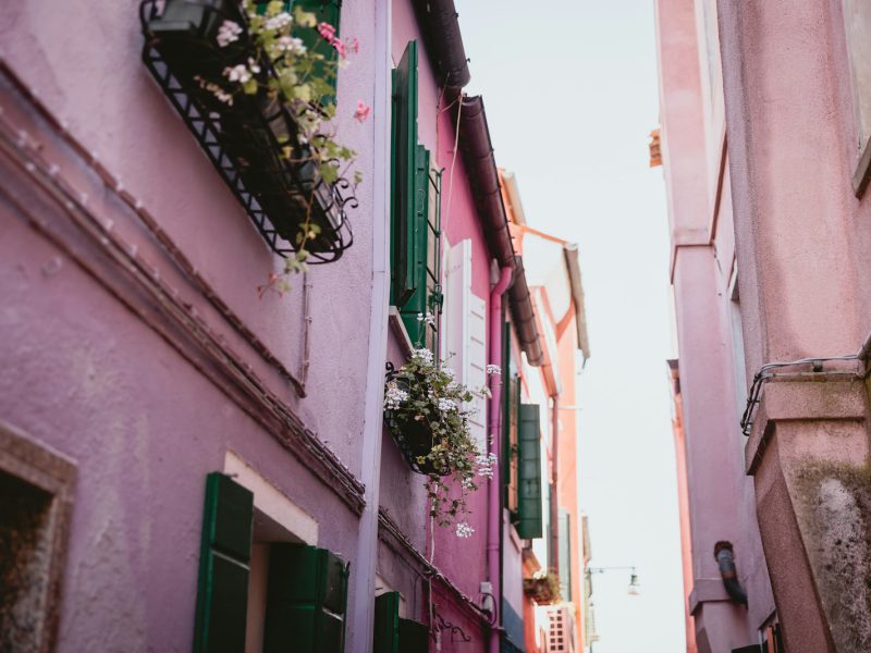 Casa del Campanile — building and street