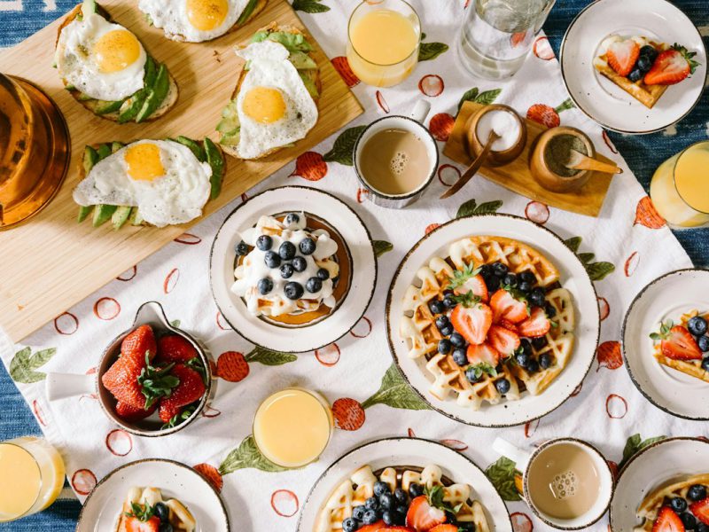 Hotel Gelsomino Blu — breakfast table