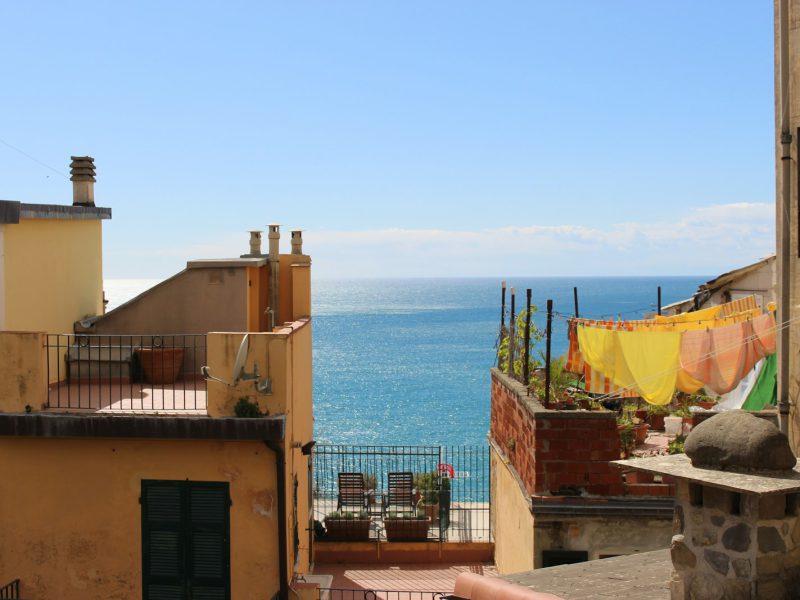 Villa Solitaria — exterior