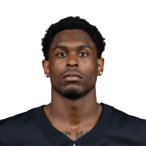 Malik Benson